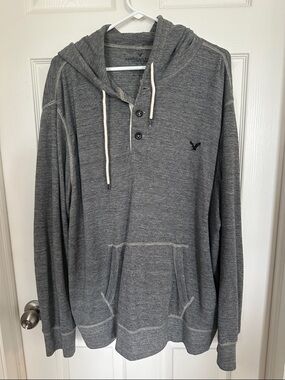 American Eagle Outfitters Heather Gray Hooded Pullover